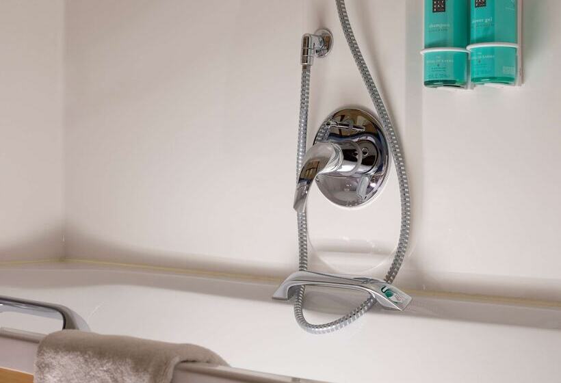 Люкс Superior, Novotel Suites Marseille Centre Euromed