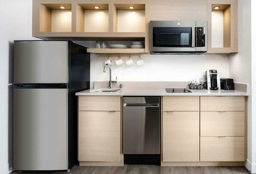 Студио Стандарт Кровать Кинг, Towneplace Suites By Marriott Milwaukee West Bend