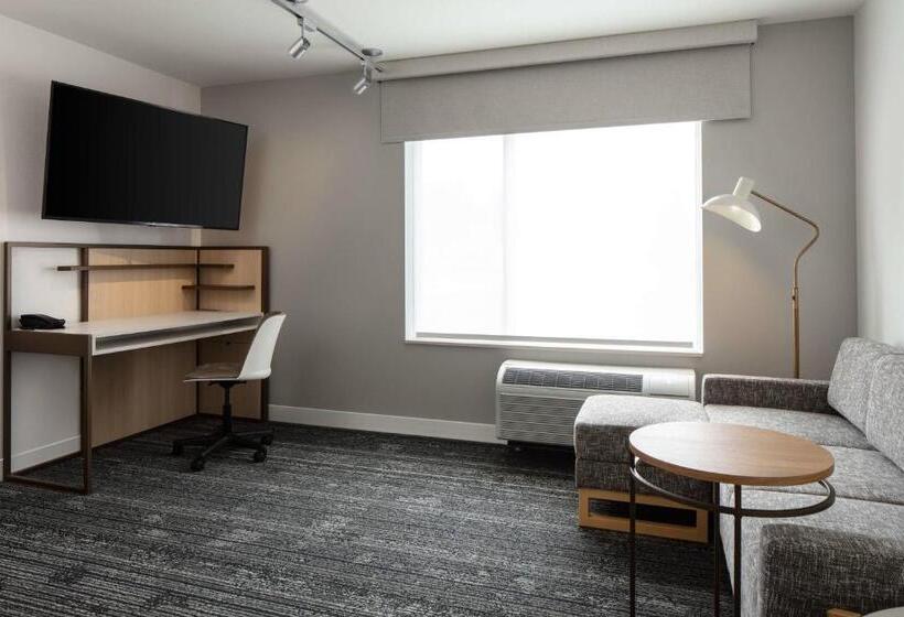 Люкс, Towneplace Suites By Marriott Milwaukee West Bend