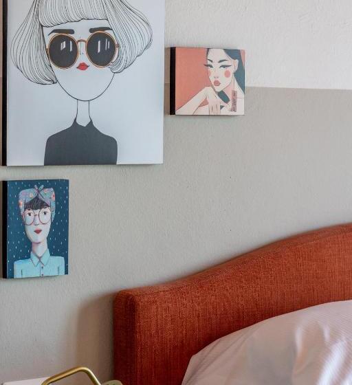 اتاق استاندارد, Lu. B&b