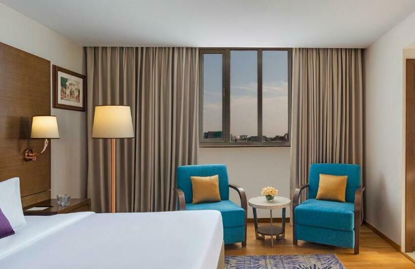 디럭스 스위트, Vivanta Thiruvananthapuram