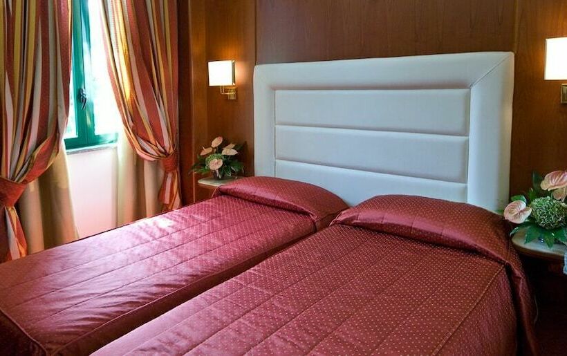 اتاق استاندارد, As Hotel Monza