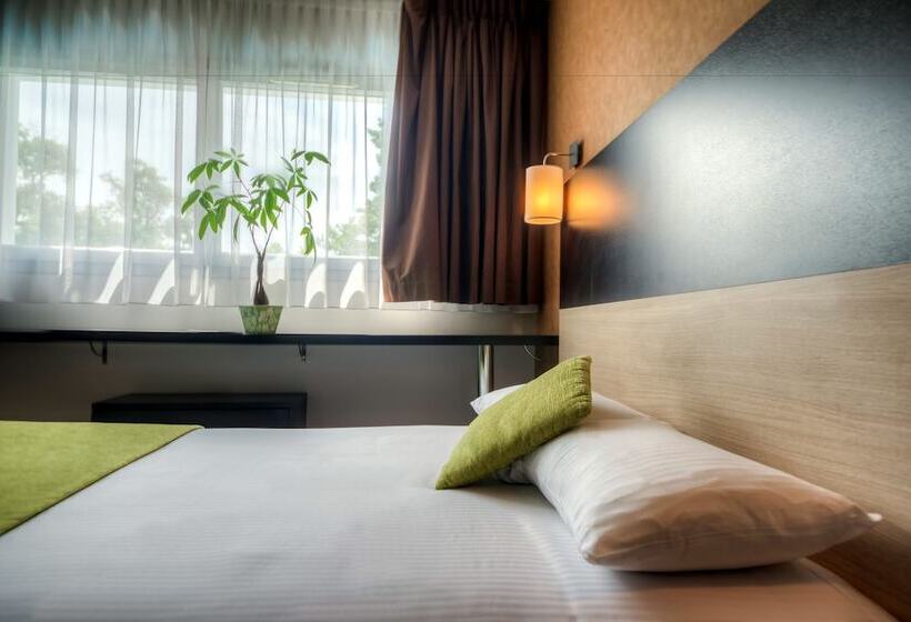 Студия Стандарт, Clarion Aparthotel Toulouse Le Parc De L Escale