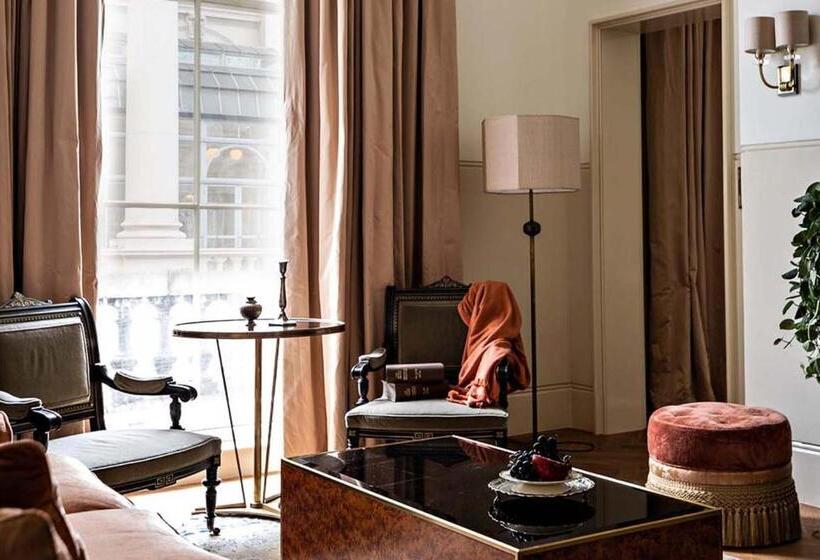 ロイヤルスイート, Nomad London