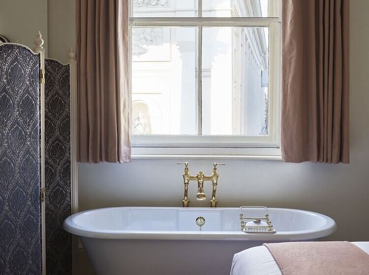 ロイヤルスイート, Nomad London