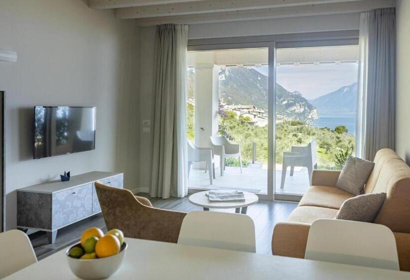 آپارتمان 1 خوابه, Relais Zenner