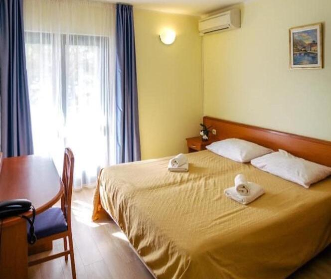 Семейный Номер Классика, Centinera Resort