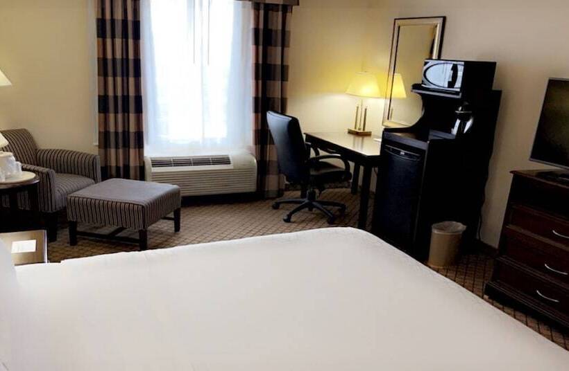 Люкс, Holiday Inn Express & Suites Huntsville, An Ihg