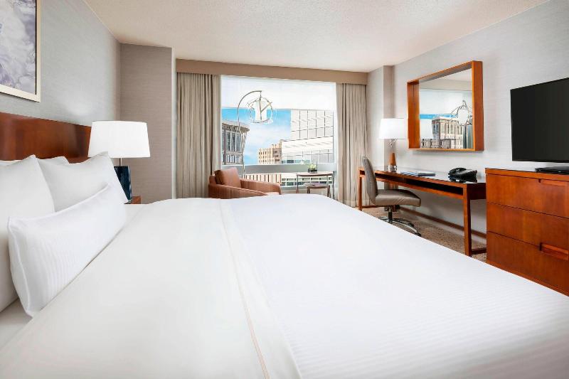 스탠다드 룸 킹사이즈 침대, The Westin Arlington