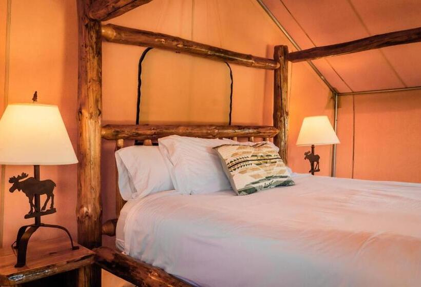 كوخ قياسي, Teton Peaks Resort