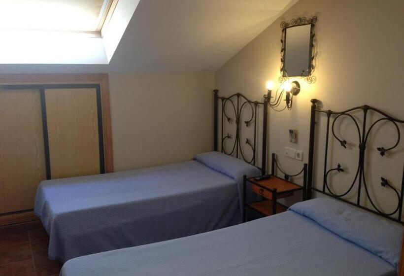 Номер Стандарт Индивидуальный, Hostal San Martin