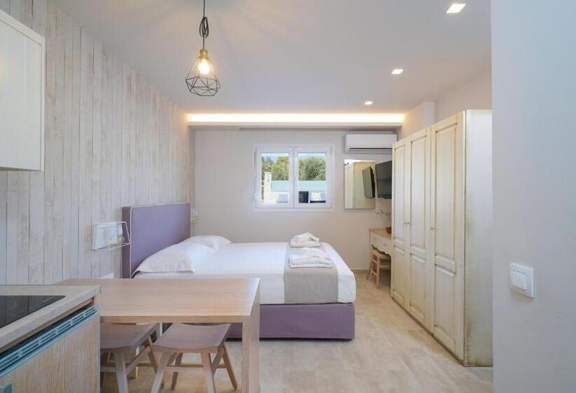 스탠다드 스튜디오, Iliomagic Luxury Suites Thassos
