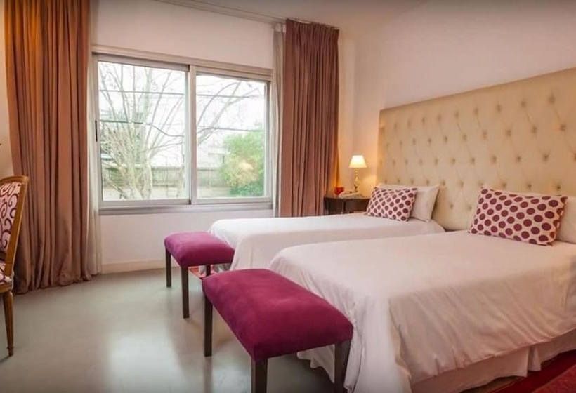 Quarto Estandar, Be Hollywood!