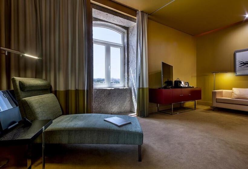Suite, Pestana Palacio Do Freixo, Pousada & National Monument   The Leading Hotels Of The World