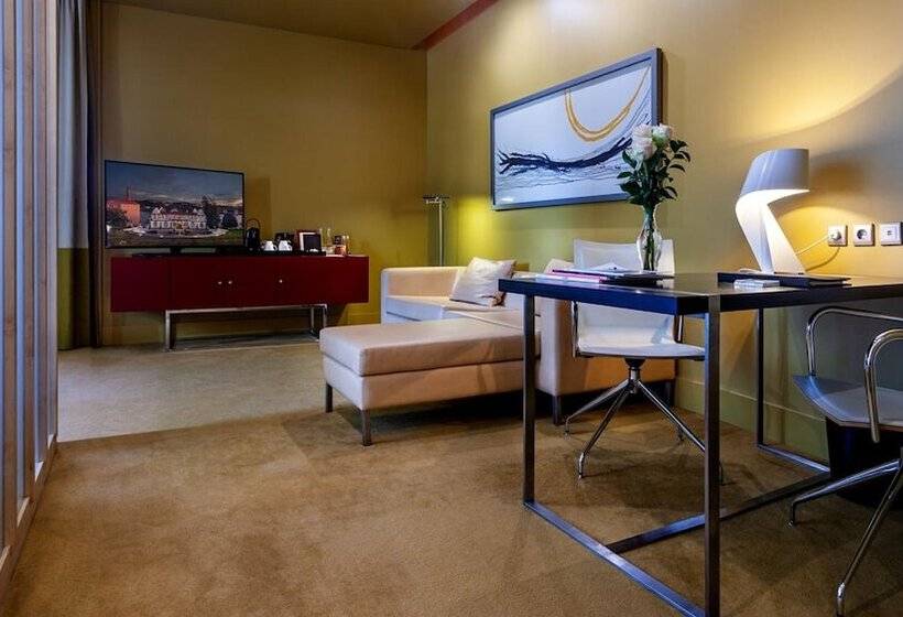 Suite, Pestana Palacio Do Freixo, Pousada & National Monument   The Leading Hotels Of The World