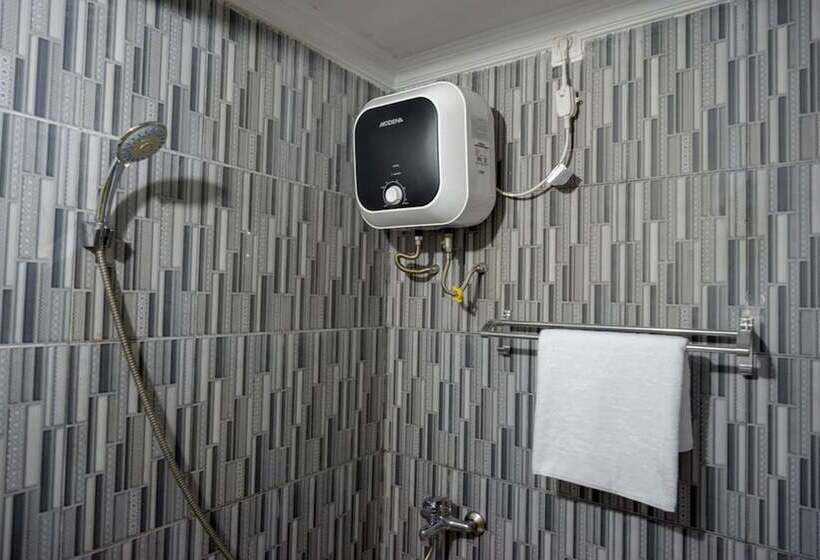 标准间, Reddoorz @ Jalan Gatot Subroto Semarang