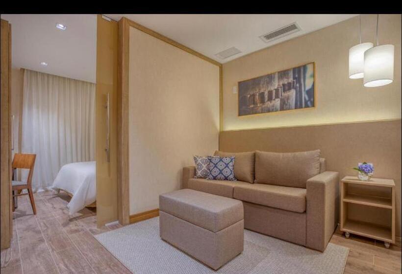 Семейный Номер Deluxe, Apartamento Em Resort & Spa Gramado