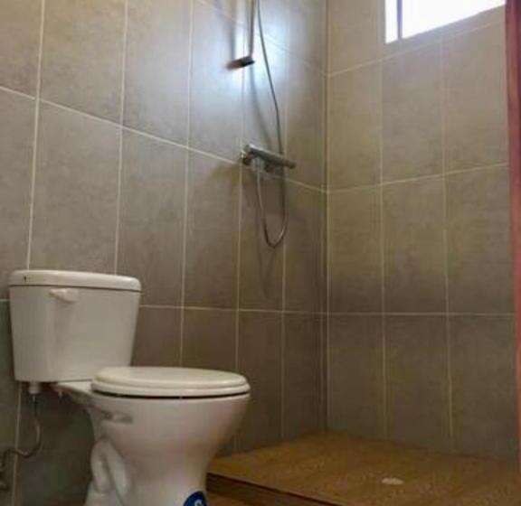 Quarto Estandar, Black Pearl
