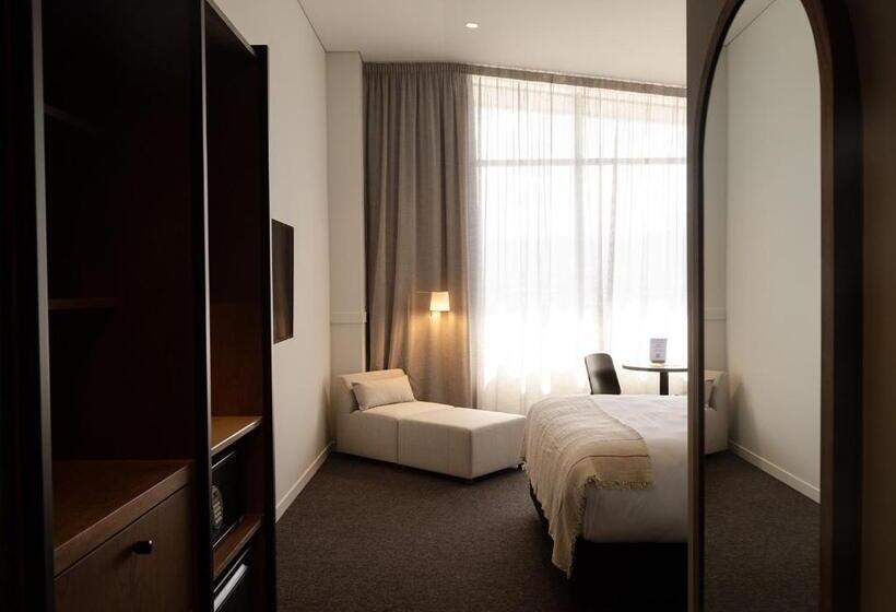스탠다드 룸 킹사이즈 침대, Sudima Queenstown Five Mile