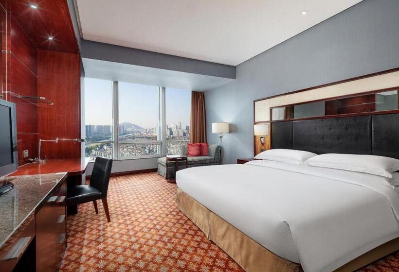 غرفة كلوب, Crowne Plaza Wuxi City Center
