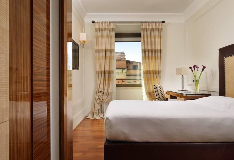חדר סופריור לשלושה, Unahotels Decò Roma