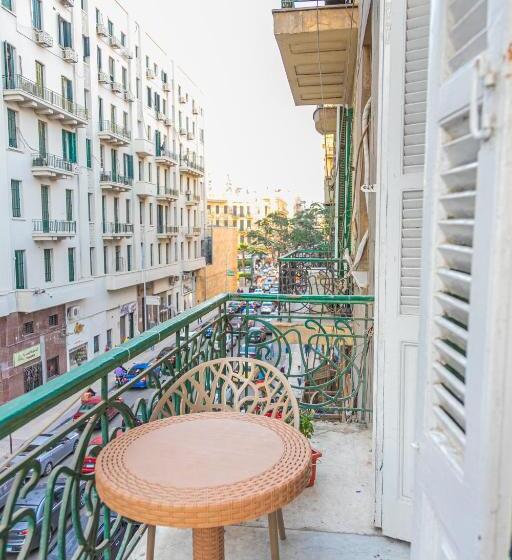 اتاق استاندارد با بالکن, Regency Inn