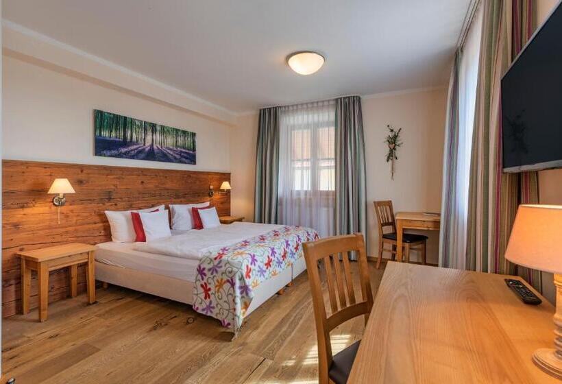 Habitación Estándar, Wirt Z´ Engelsberg