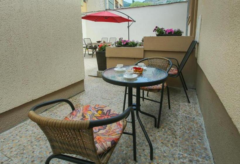 آپارتمان 1 خوابه, Villa Prestige