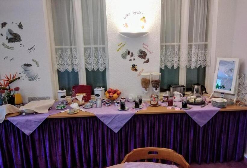 Номер Стандарт Плюс, Pension Waldidyll
