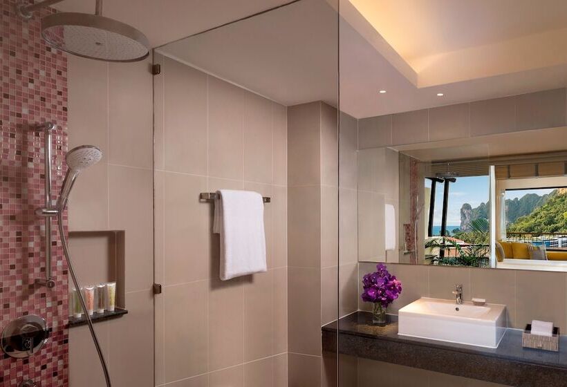 Номер Стандарт Вид на Море, Avani Ao Nang Cliff Krabi Resort