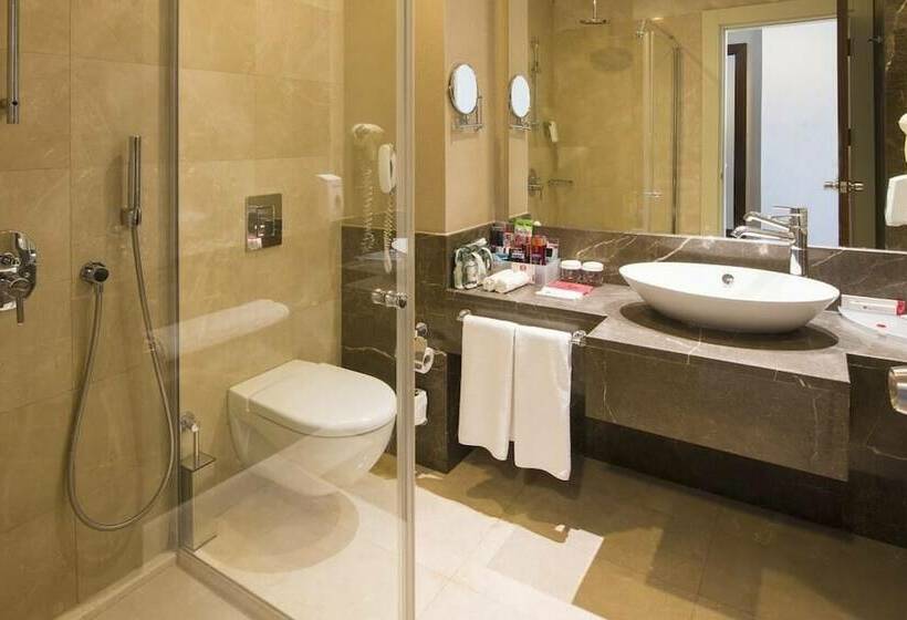 اتاق اکونومی, Ramada Plaza Antalya