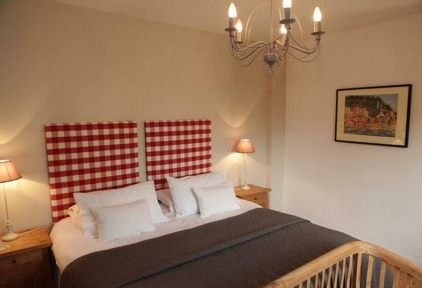 اتاق سوپریور, B&b Le Fond De La Cour