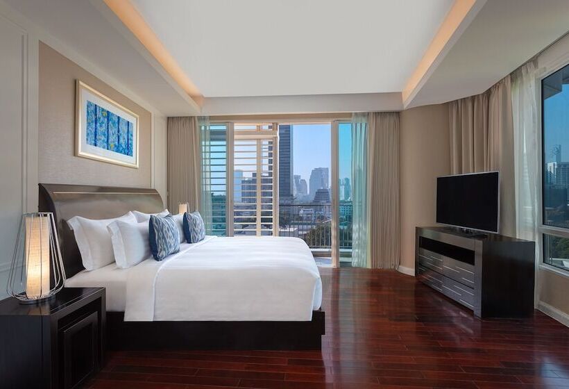 سوئیت پریمیوم, Dusit Suites Hotel Ratchadamri, Bangkok