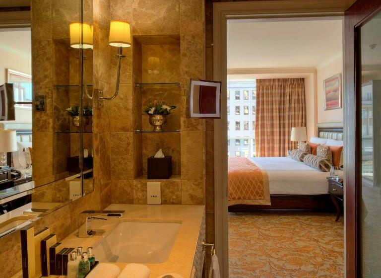 سوئیت مدیریتی 2 خوابه, Taj Cape Town