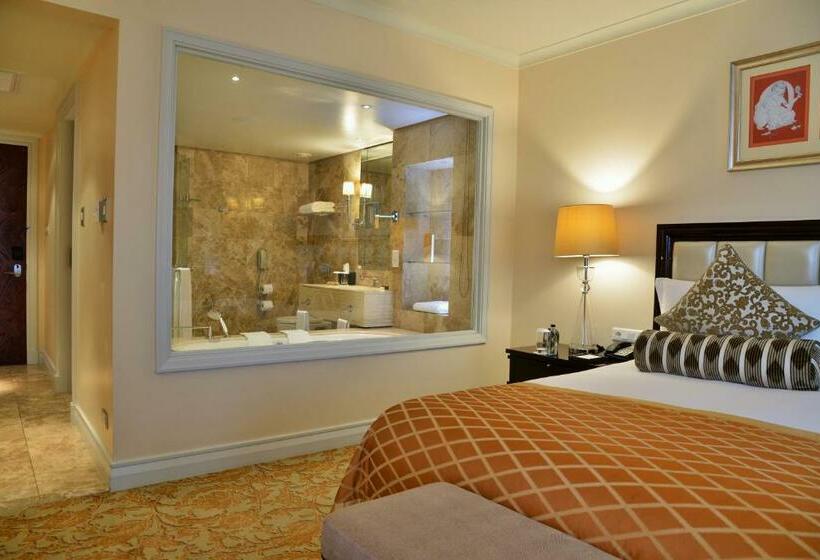 غرفة سوبيريور سرير كينج, Taj Cape Town
