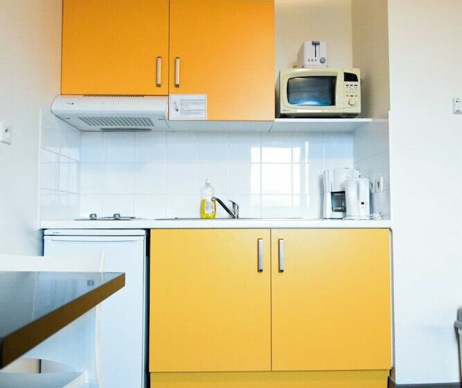 스탠다드 스튜디오, Residhotel Lyon Lamartine