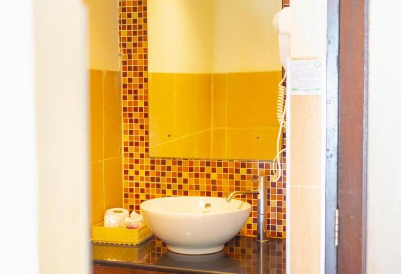 اتاق استاندارد در طبقه همکف, Siam Beach Resort