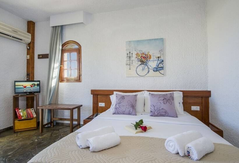 استودیوی استاندارد, Folia Apartments Chania