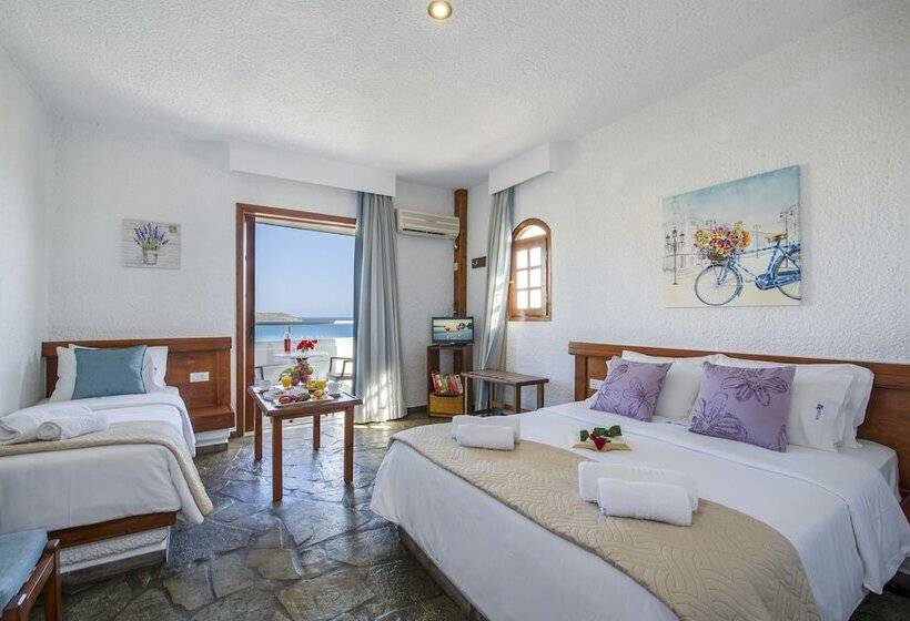 استودیوی استاندارد با چشم‌انداز دریا, Folia Apartments Chania