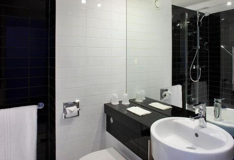 Номер Стандарт, Holiday Inn Express Tamworth By Ihg
