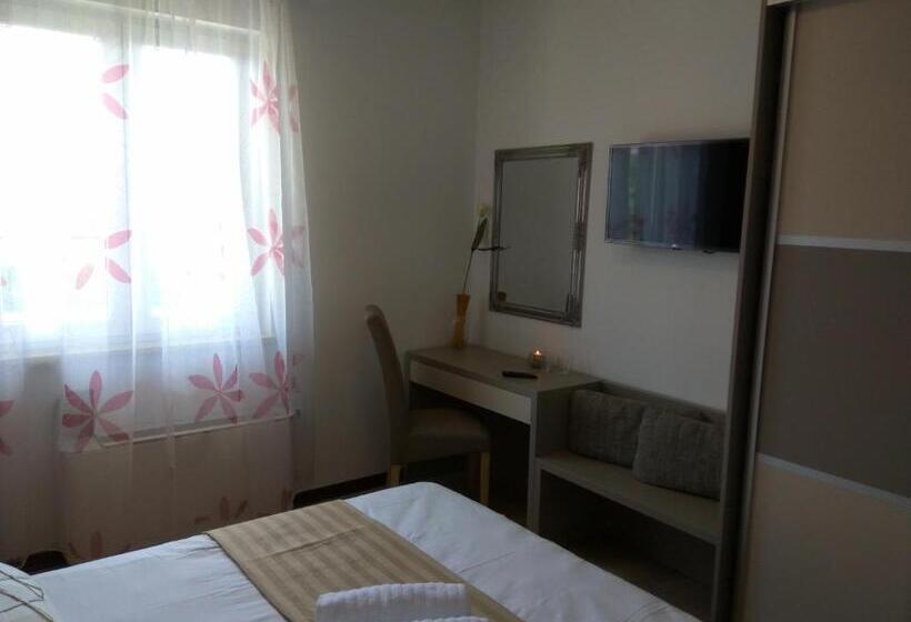 Номер Deluxe с Балконом, B&b Villa Oasa 3