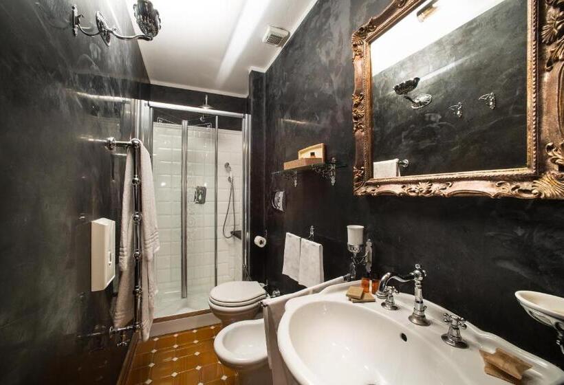 اتاق استاندارد سه نفره, Il Marzocco Boutique B&b