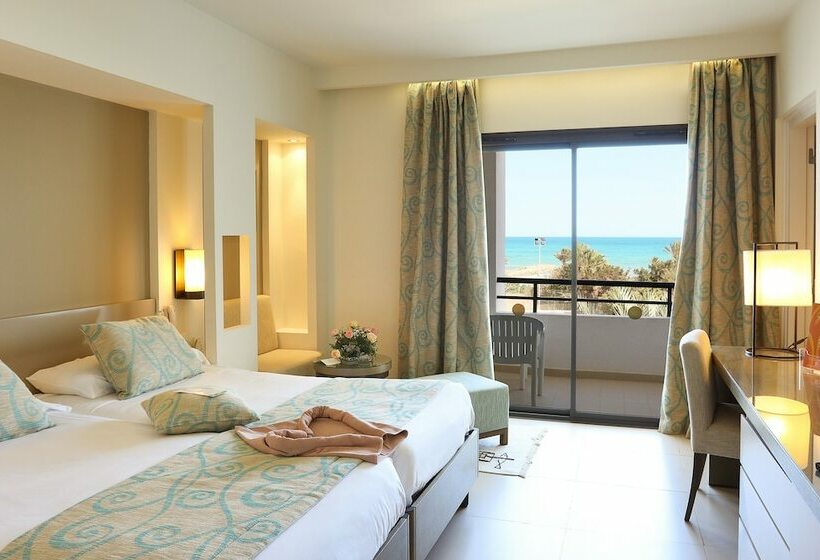 غرفة قياسية فردية مطلة علي البحر, Club Palm Azur Families And Couples