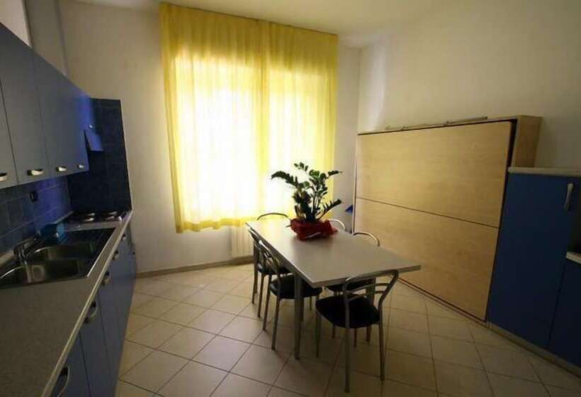 Апартаменты 2 Спальни, Residence Beach Paradise