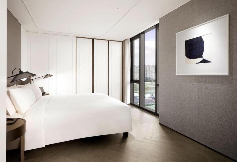 Студио Стандарт Кровать Кинг, Sofitel Ambassador Seoul Hotel & Serviced Residences