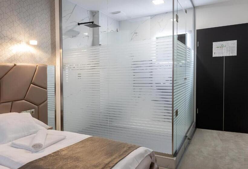 Номер Deluxe, Z Rooms Boutique