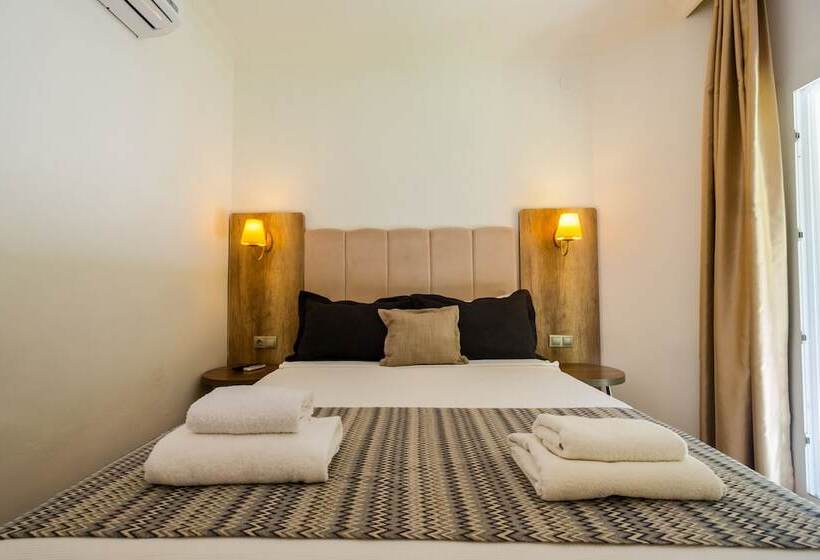 Habitación Economy, Costa Bodrum City