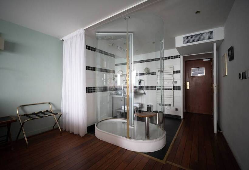 オーシャンビュースーペリアールーム, Logis Hotel   La Petite Rade