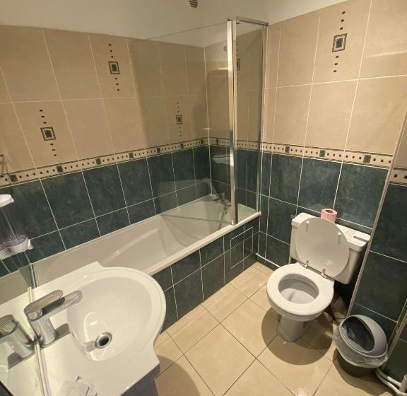 اتاق استاندارد یک نفره, Residence Chatillon