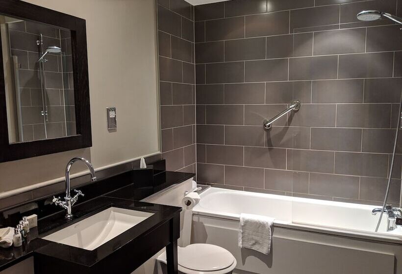 Номер Стандарт, Hartsfield Manor